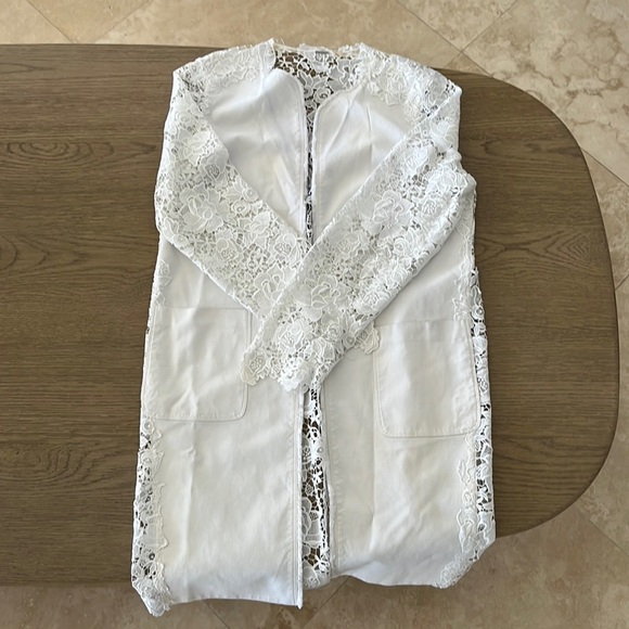 Elie Tahari Lace Overcoat - Picture 1 of 5